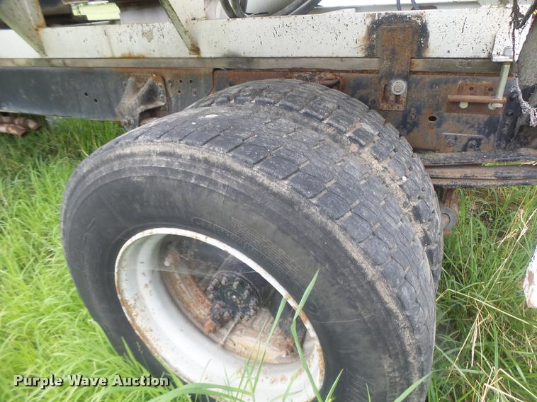 image for item DB5813 1992 Chevrolet Kodiak feed truck