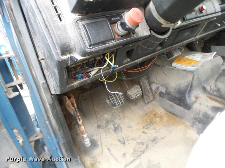 image for item DB5813 1992 Chevrolet Kodiak feed truck