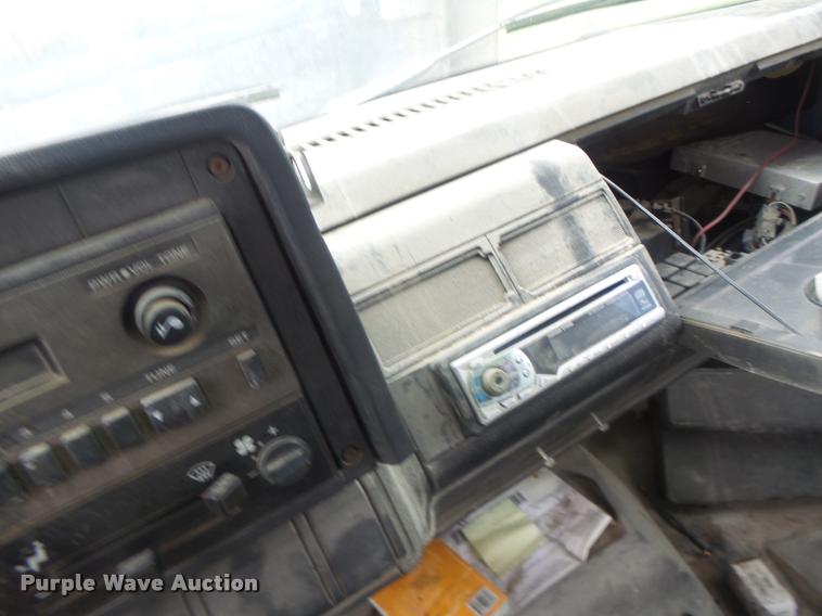 image for item DB5813 1992 Chevrolet Kodiak feed truck