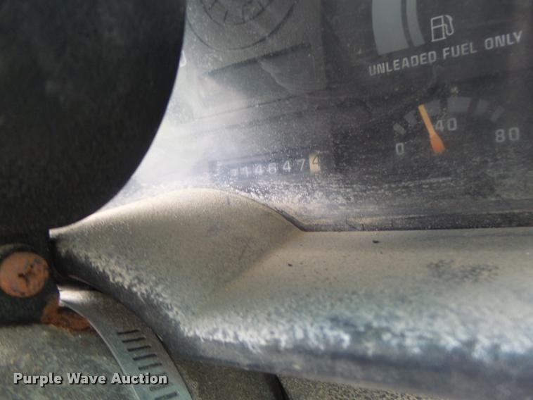 image for item DB5813 1992 Chevrolet Kodiak feed truck