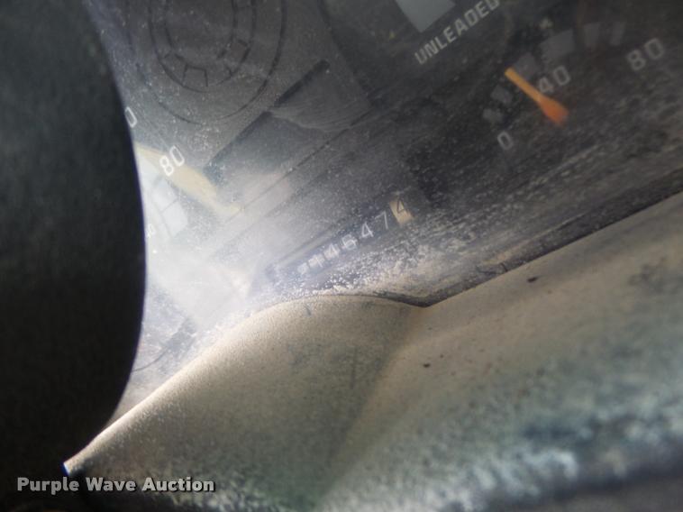 image for item DB5813 1992 Chevrolet Kodiak feed truck