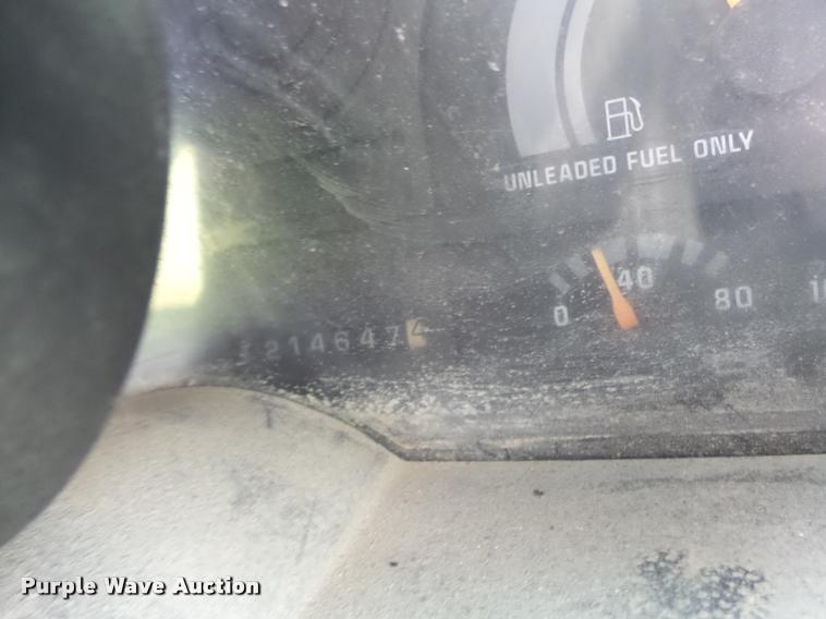 image for item DB5813 1992 Chevrolet Kodiak feed truck