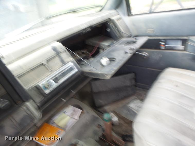 image for item DB5813 1992 Chevrolet Kodiak feed truck