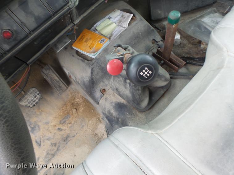 image for item DB5813 1992 Chevrolet Kodiak feed truck