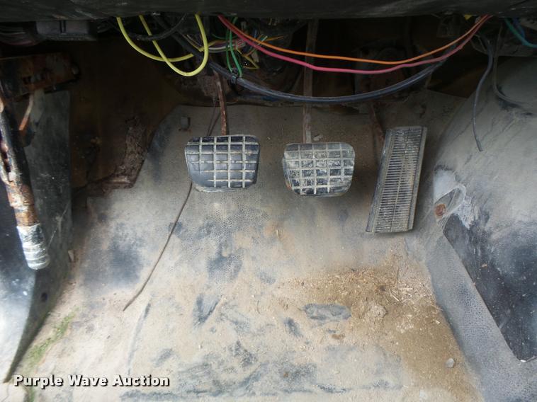 image for item DB5813 1992 Chevrolet Kodiak feed truck