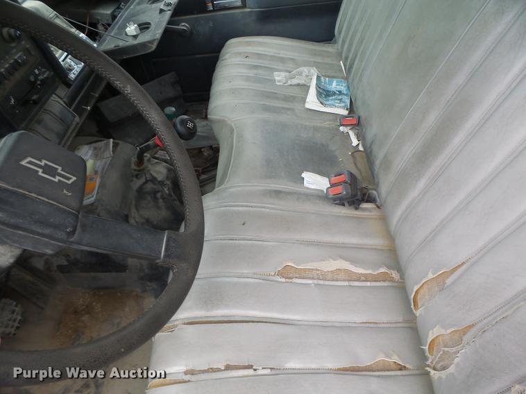 image for item DB5813 1992 Chevrolet Kodiak feed truck