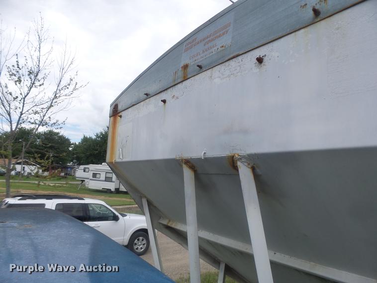 image for item DB5813 1992 Chevrolet Kodiak feed truck