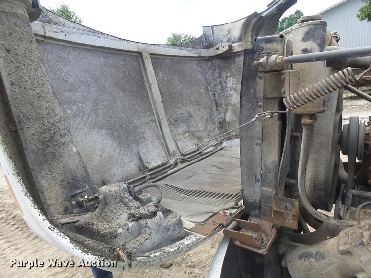 image for item DB5814 1990 Chevrolet Kodiak grain truck