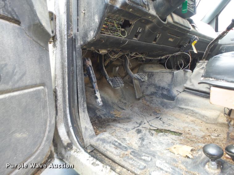 image for item DB5814 1990 Chevrolet Kodiak grain truck