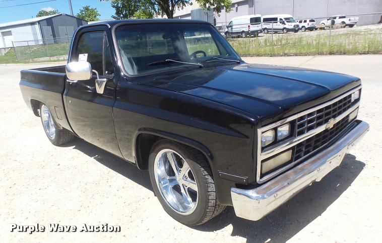 image for item DB5838 1987 Chevrolet R10 pickup truck