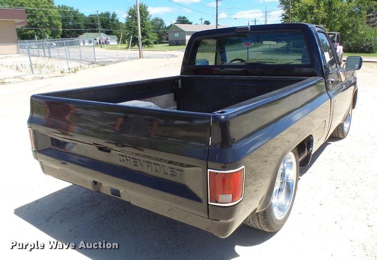 image for item DB5838 1987 Chevrolet R10 pickup truck