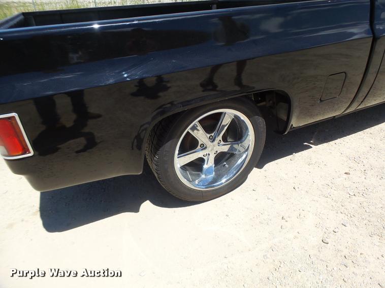 image for item DB5838 1987 Chevrolet R10 pickup truck