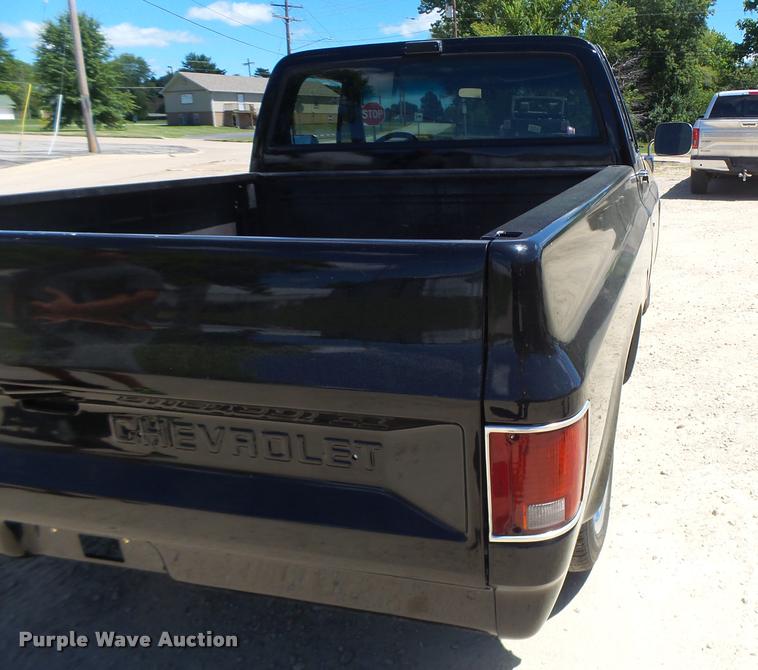 image for item DB5838 1987 Chevrolet R10 pickup truck