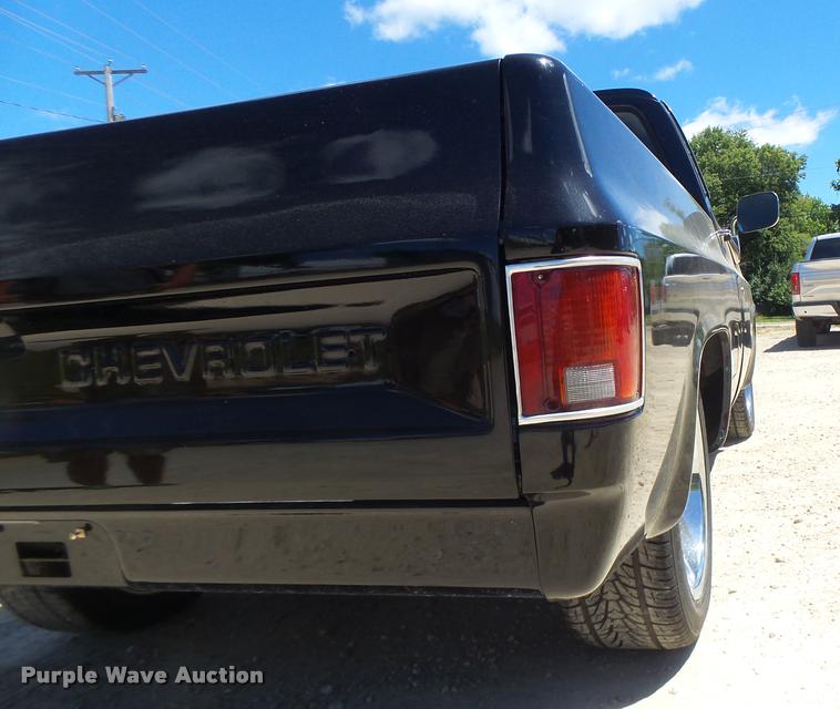 image for item DB5838 1987 Chevrolet R10 pickup truck