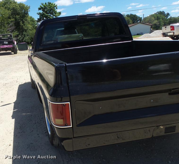 image for item DB5838 1987 Chevrolet R10 pickup truck