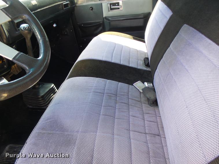 image for item DB5838 1987 Chevrolet R10 pickup truck