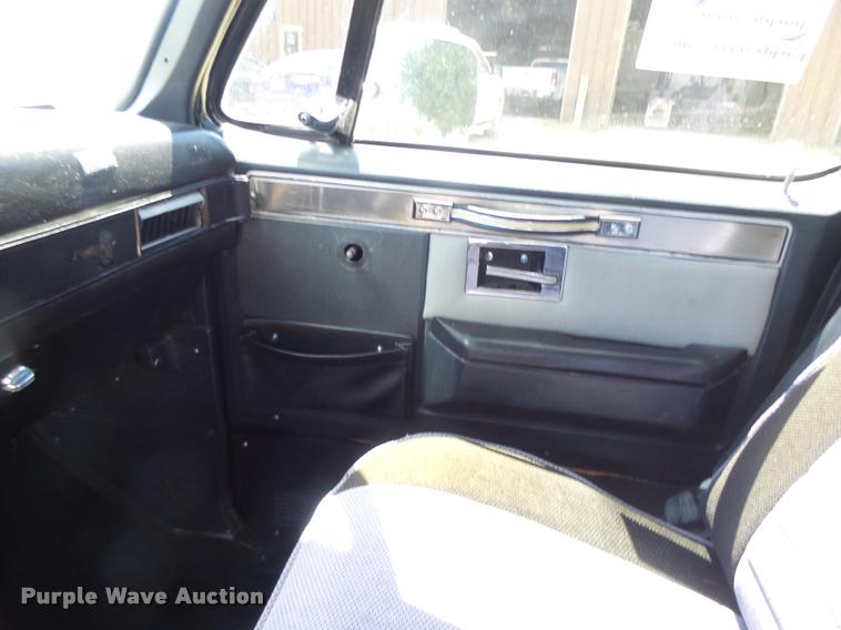 image for item DB5838 1987 Chevrolet R10 pickup truck