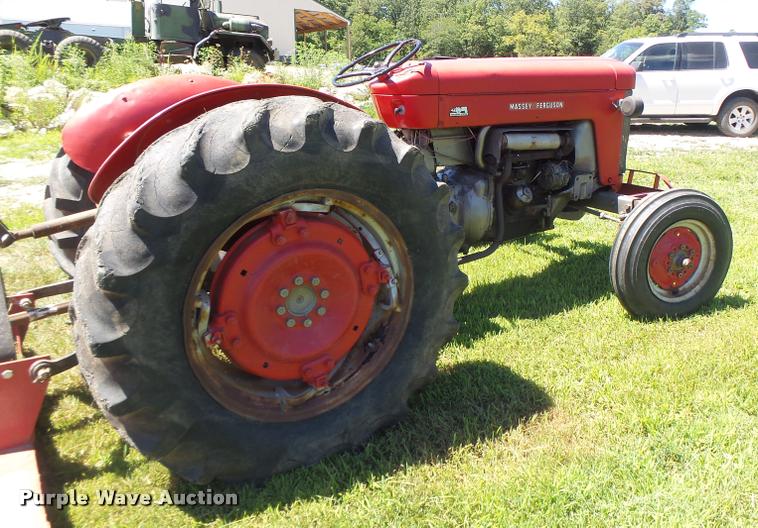 image for item DB5840 Massey Ferguson tractor