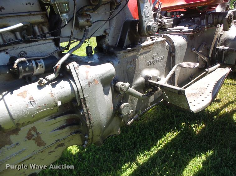 image for item DB5840 Massey Ferguson tractor
