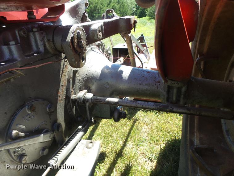 image for item DB5840 Massey Ferguson tractor