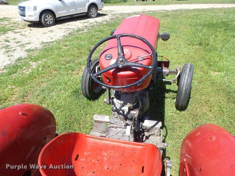 image for item DB5840 Massey Ferguson tractor