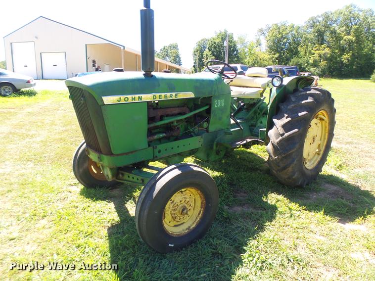 image for item DB5841 John Deere 2010 tractor