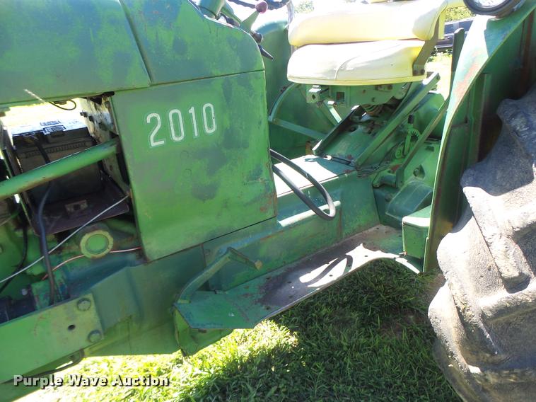 image for item DB5841 John Deere 2010 tractor
