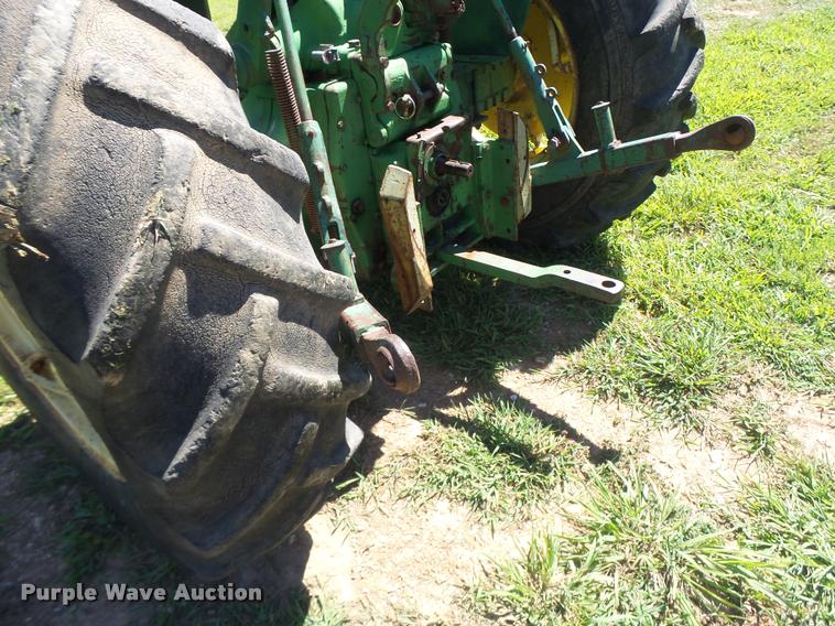 image for item DB5841 John Deere 2010 tractor