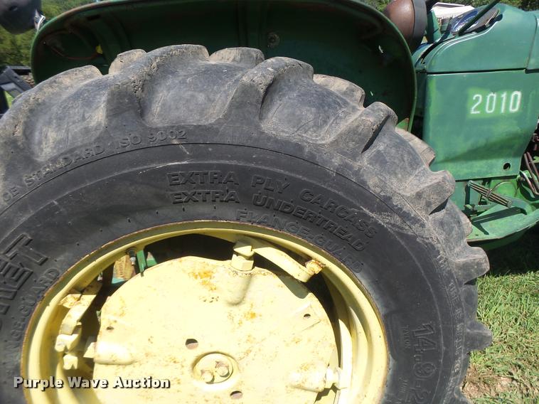 image for item DB5841 John Deere 2010 tractor