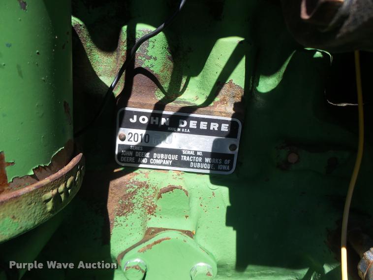 image for item DB5841 John Deere 2010 tractor