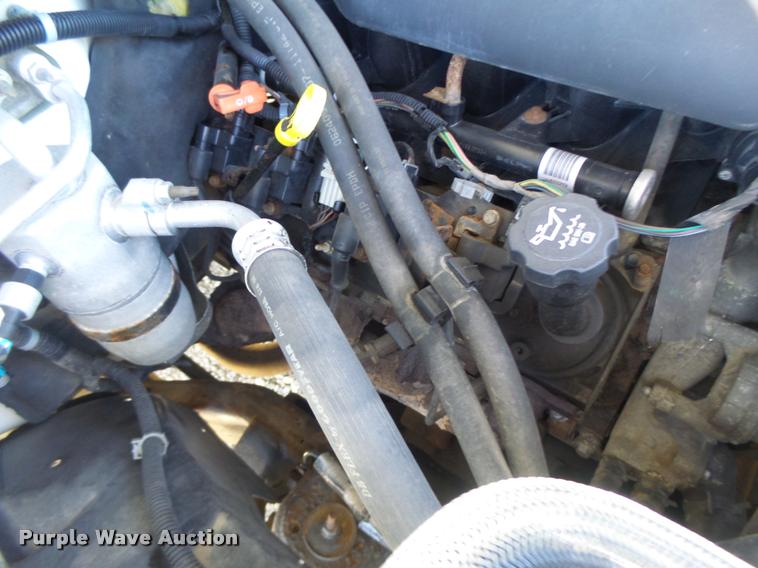 image for item DB5845 2005 Chevrolet Silverado 2500HD LS pickup truck