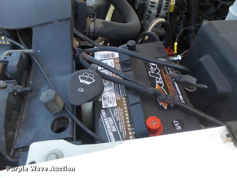 image for item DB5845 2005 Chevrolet Silverado 2500HD LS pickup truck