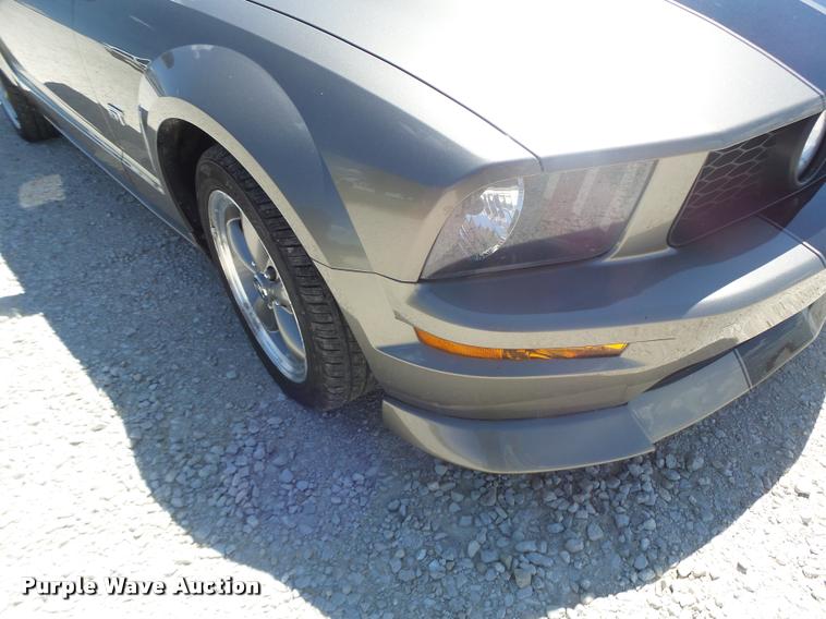 image for item DB5849 2005 Ford Mustang GT