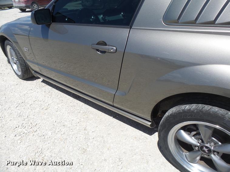 image for item DB5849 2005 Ford Mustang GT