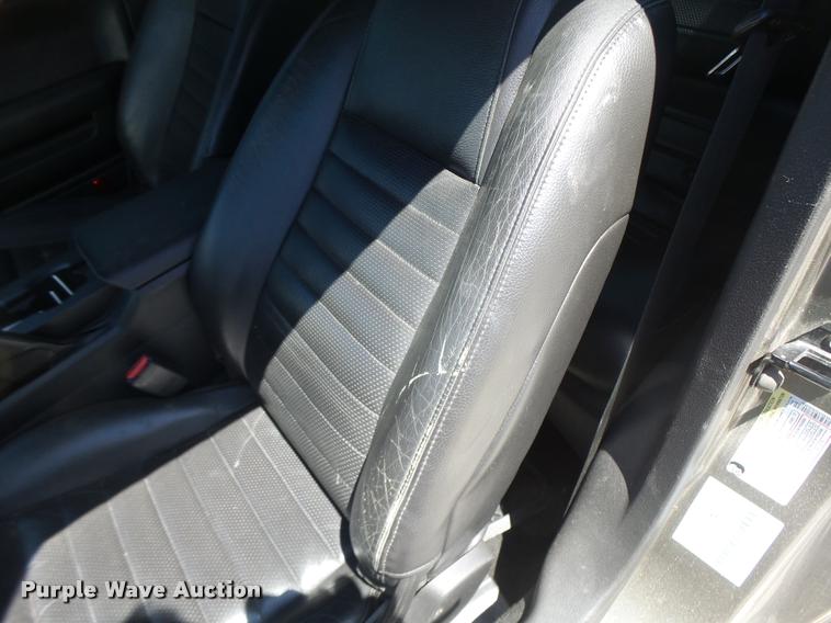 image for item DB5849 2005 Ford Mustang GT