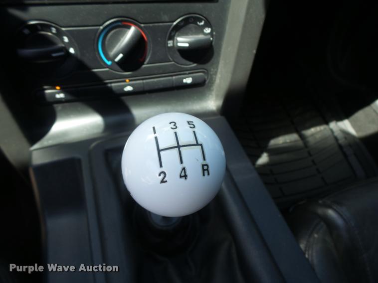 image for item DB5849 2005 Ford Mustang GT