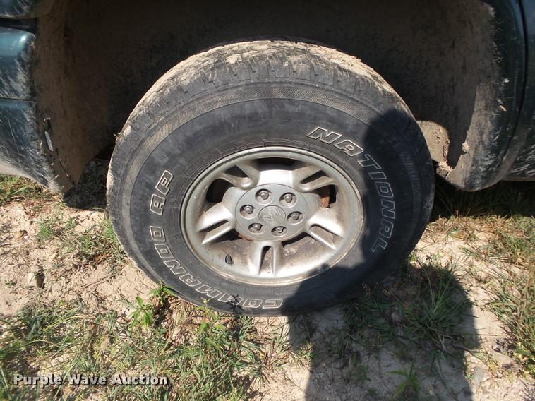 image for item DB7442 1998 Dodge Durango SUV