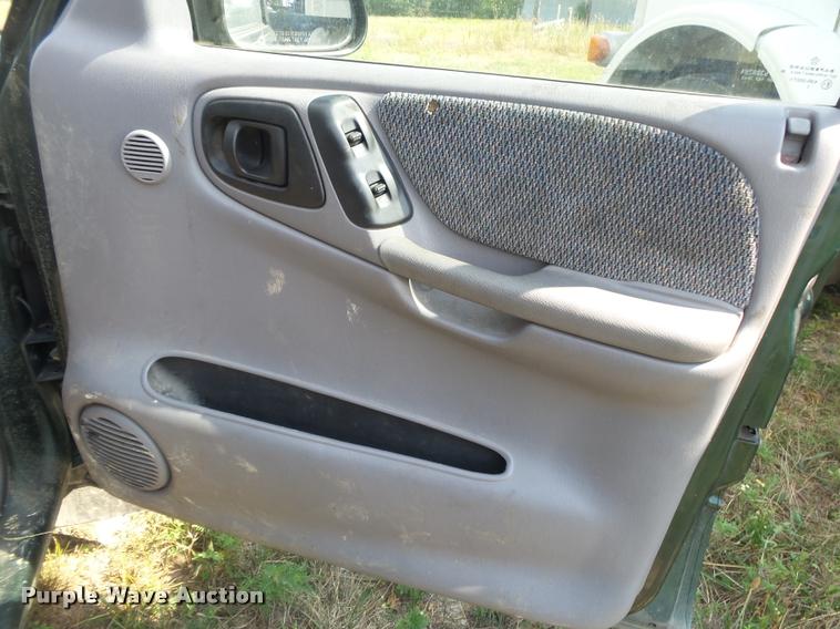 image for item DB7442 1998 Dodge Durango SUV