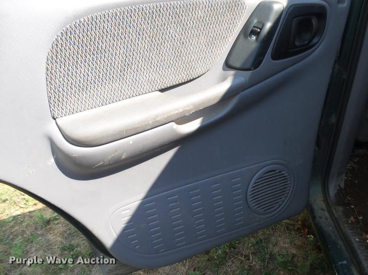 image for item DB7442 1998 Dodge Durango SUV