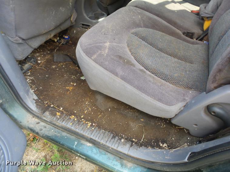 image for item DB7442 1998 Dodge Durango SUV