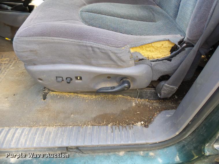 image for item DB7442 1998 Dodge Durango SUV