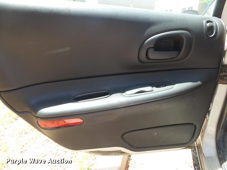 image for item DB7447 2002 Dodge Intrepid SE