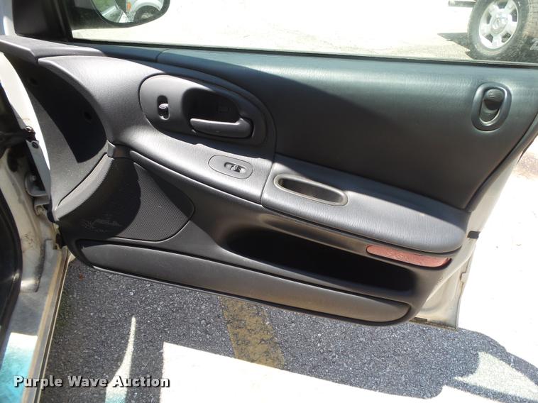 image for item DB7447 2002 Dodge Intrepid SE