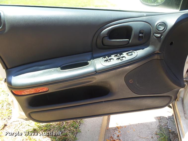 image for item DB7447 2002 Dodge Intrepid SE