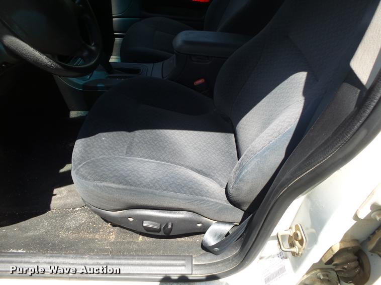 image for item DB7447 2002 Dodge Intrepid SE