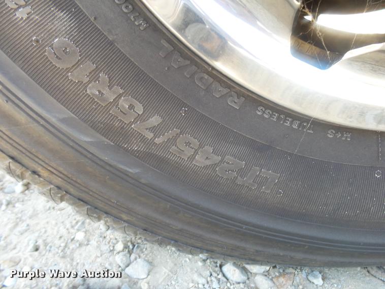 image for item DB7451 1998 Dodge Ram 3500 flatbed pickup truck