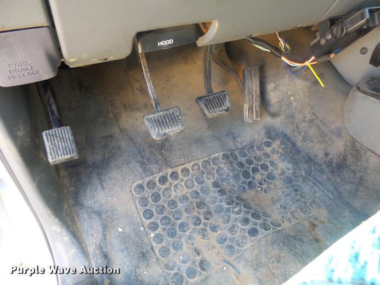 image for item DB7451 1998 Dodge Ram 3500 flatbed pickup truck