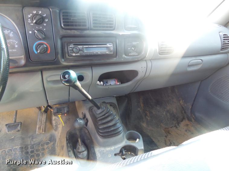 image for item DB7451 1998 Dodge Ram 3500 flatbed pickup truck