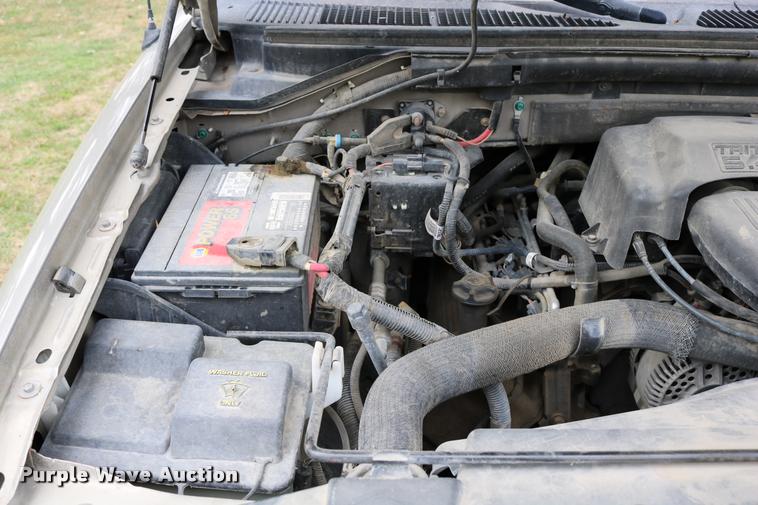 image for item DB9266 2002 Ford F150 XLT pickup truck