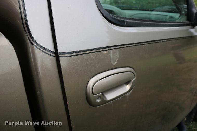 image for item DB9266 2002 Ford F150 XLT pickup truck